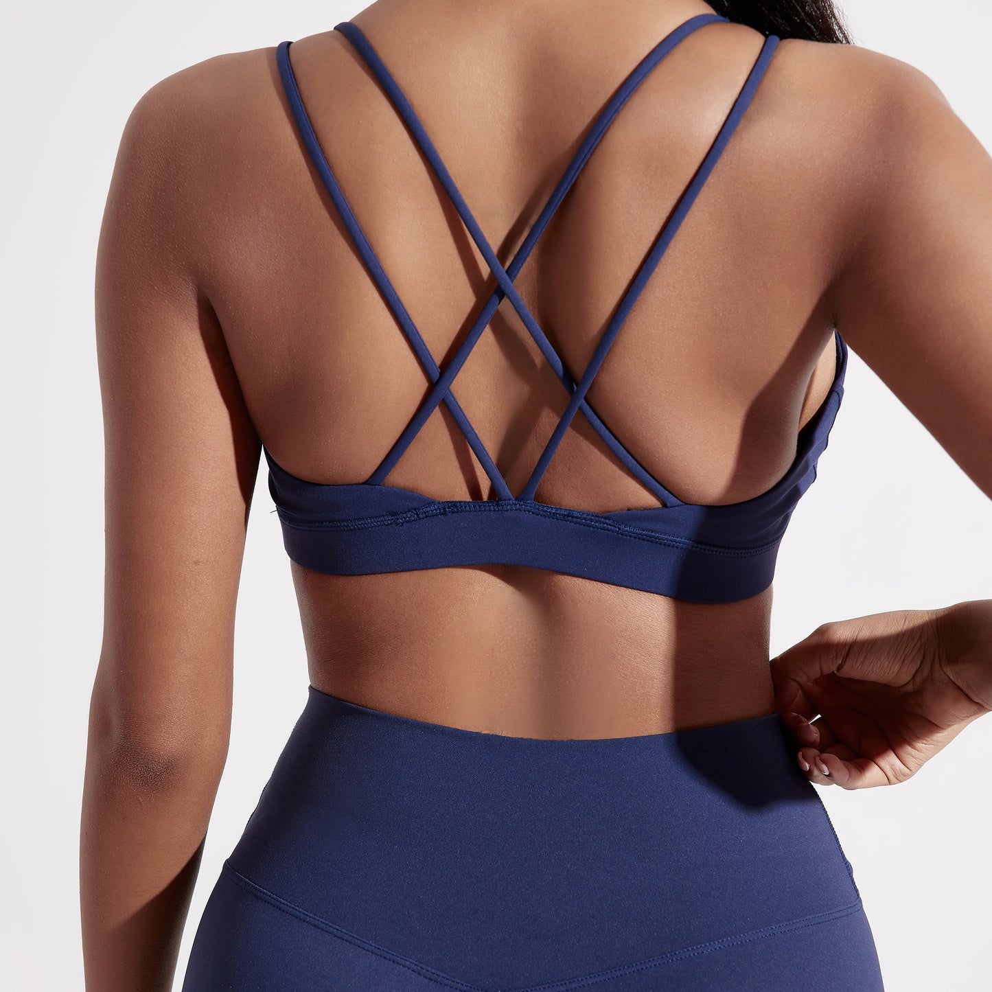 Reggiseno sportivo incrociato con imbottitura