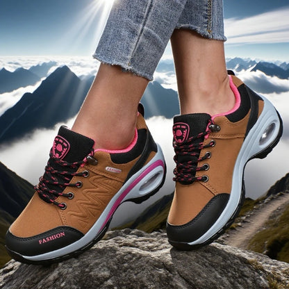 Scarpe con plateau da donna Scarpe da trekking da esterno di colore classico impermeabili Scarpe da ginnastica da donna da campeggio basse casual antiscivolo alla moda