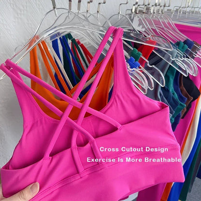 Completo sportivo da donna due pezzi con schiena incrociata