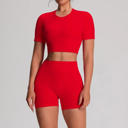 Completo 2 pezzi da palestra da donna con shorts