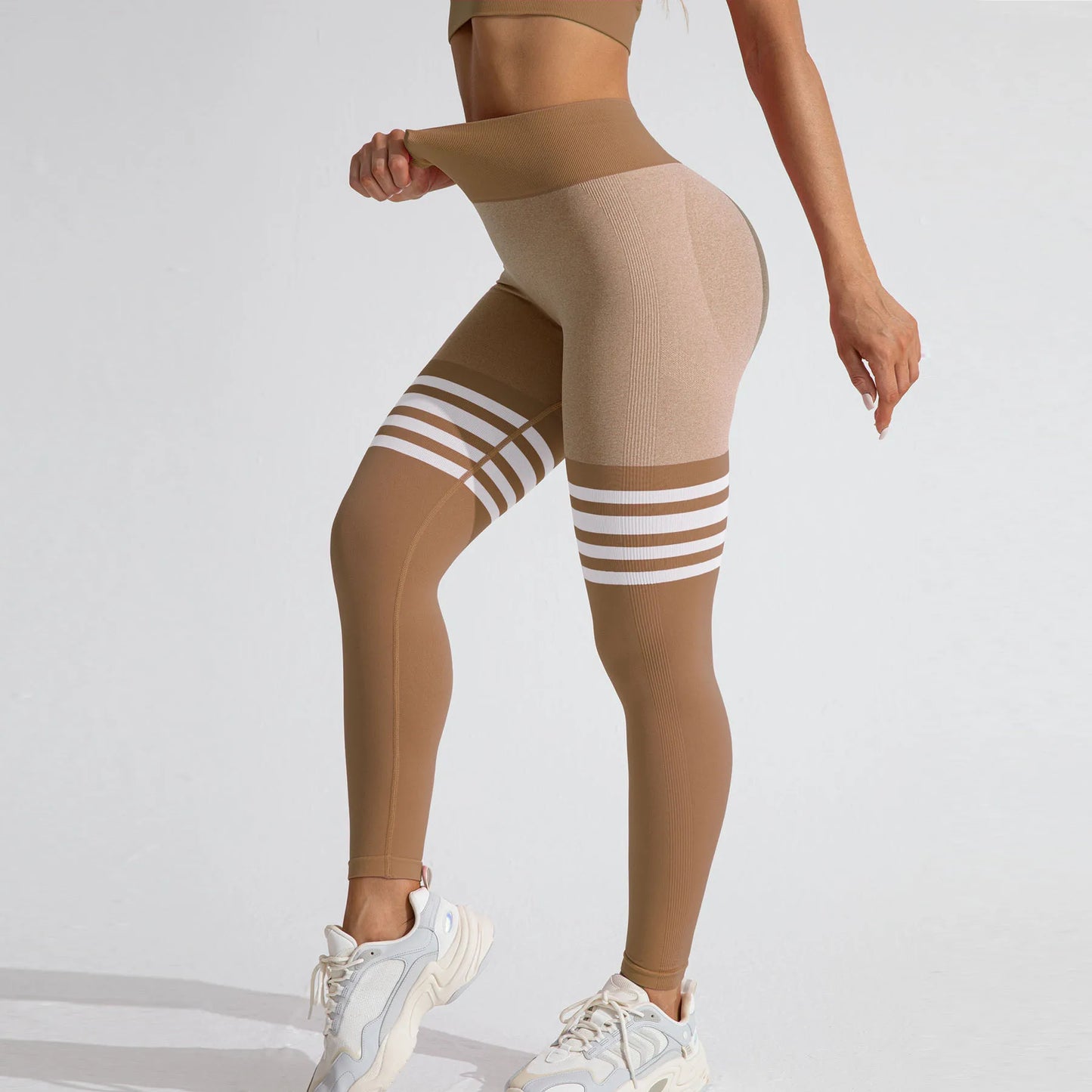 Leggings Donna Premium a Vita Alta con Scollo a V e Effetto Scrunch