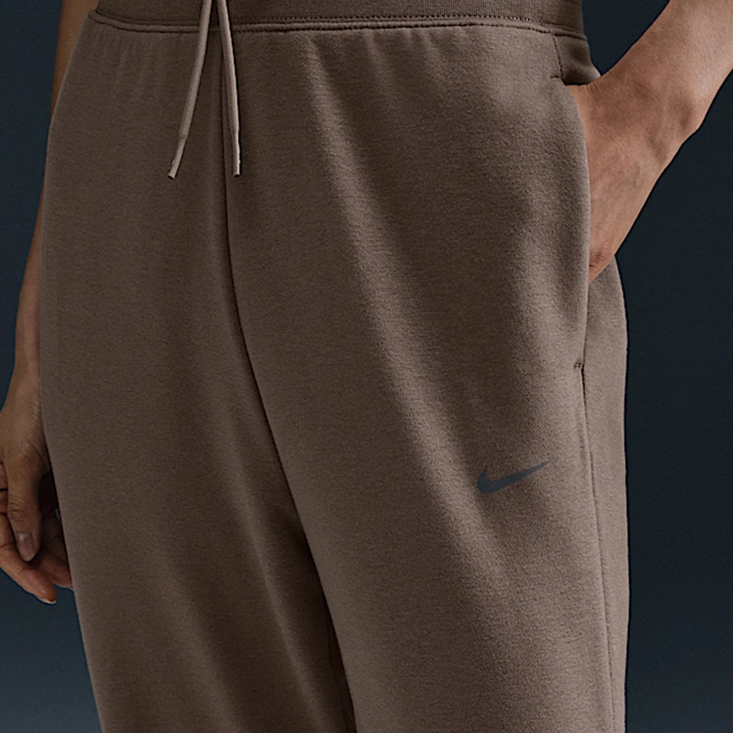Pantaloni da tuta Nike da donna Tie-Dye Trend – FB5435-233