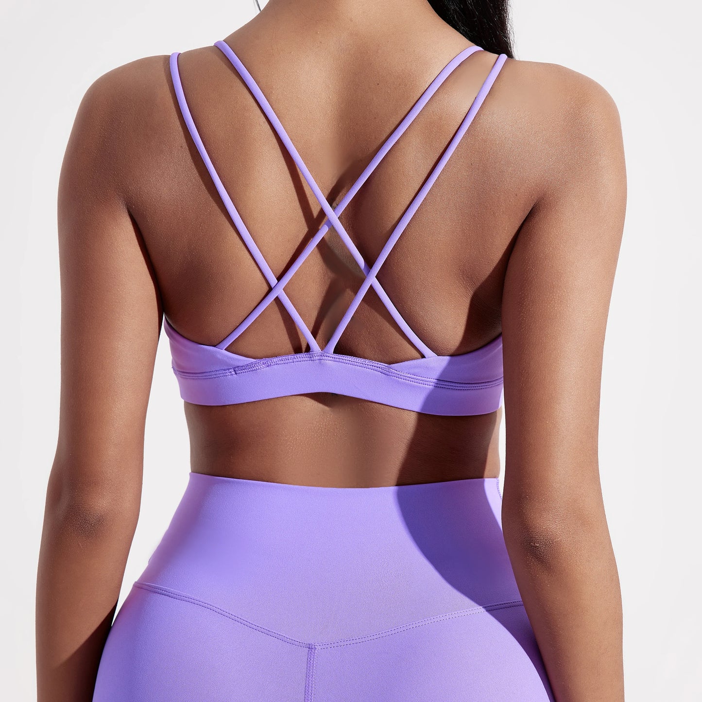 Reggiseno sportivo incrociato con imbottitura