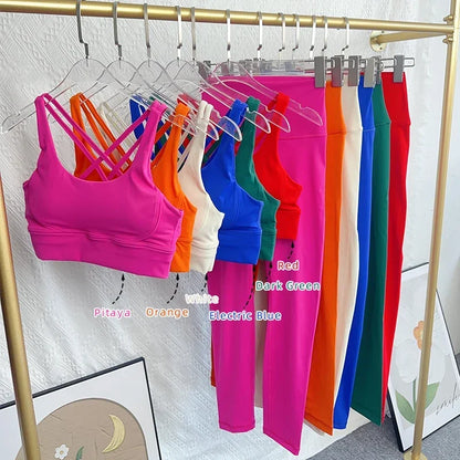 Completo sportivo da donna due pezzi con schiena incrociata