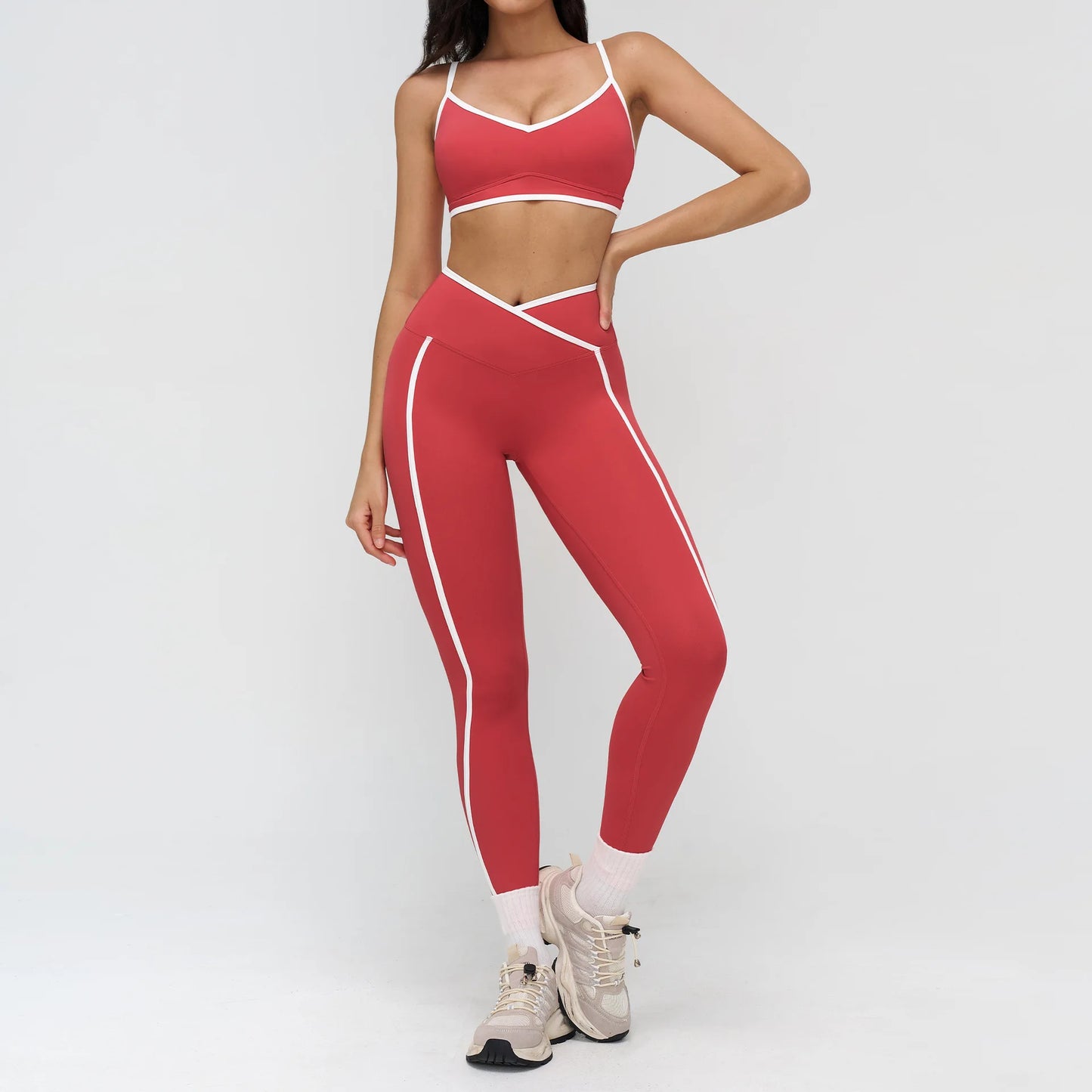 Completo fitness premium a 2 pezzi | Top sportivo e leggings a vita alta